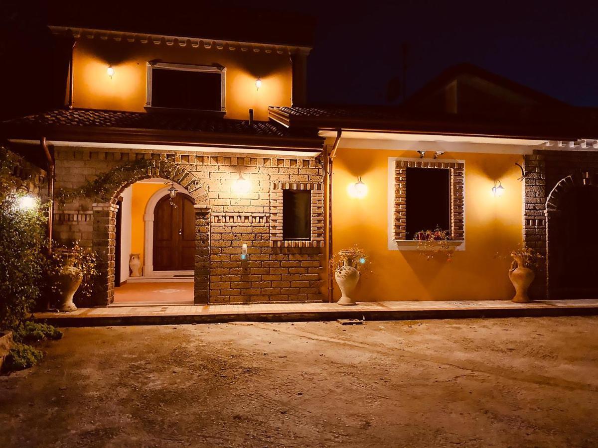 Villa "Casa Al Chiazzullo" Mirabella Eclano Exterior photo